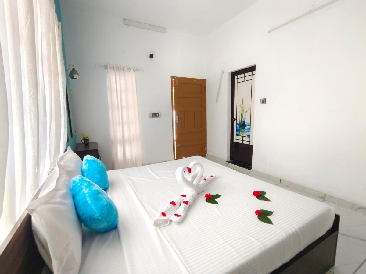 Marari La Rose Beach Homestay Mararikulam Exterior photo