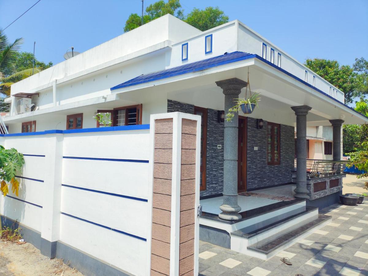 Marari La Rose Beach Homestay Mararikulam Exterior photo